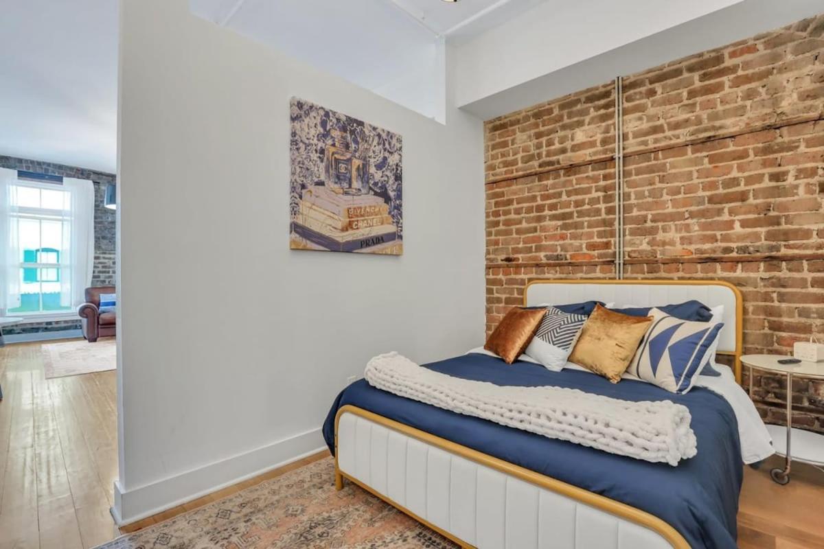 Lush Savannah Loft - Near Plant Riverside District Luaran gambar