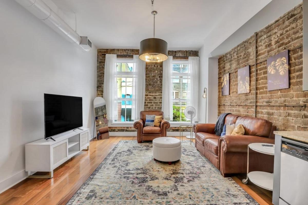 Lush Savannah Loft - Near Plant Riverside District Luaran gambar