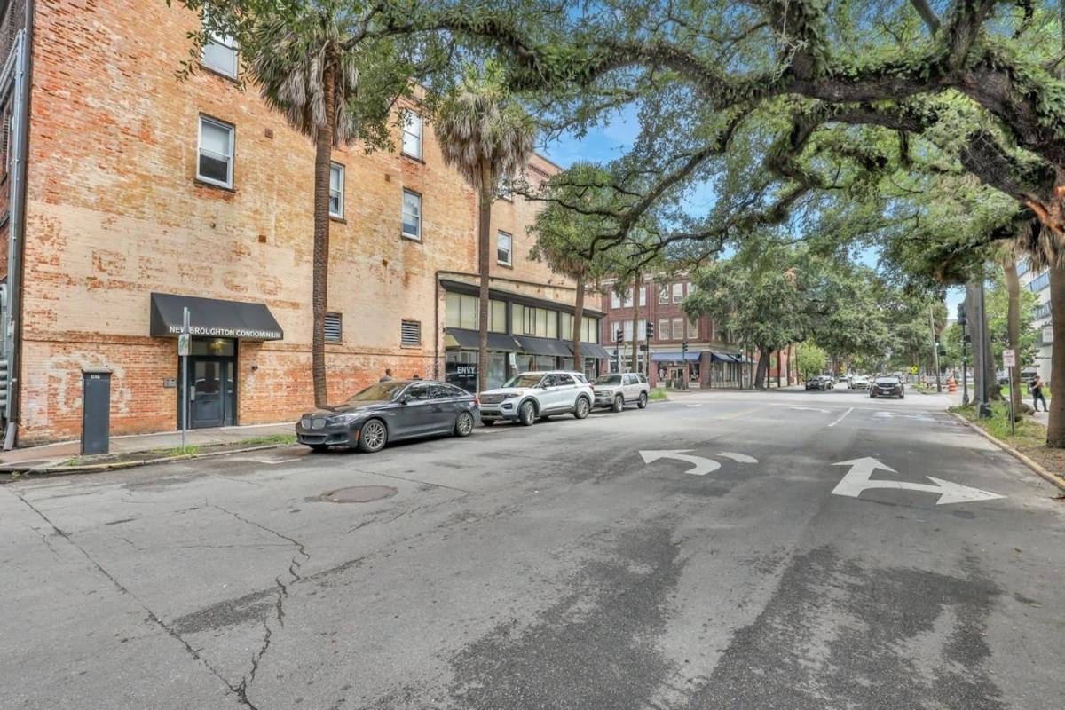 Lush Savannah Loft - Near Plant Riverside District Luaran gambar
